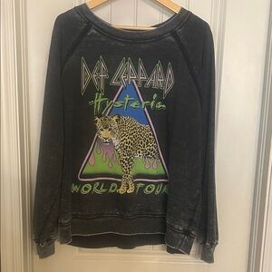 Def Lepppatd Hysteria Tour M Recycled Karma  Black Graphic Shirt